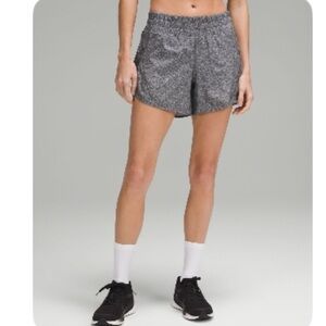 Lululemon Track That 5” Size 20 Heather Gray